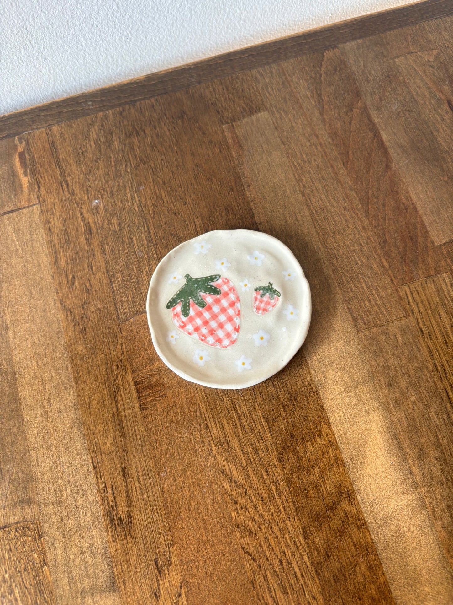 Strawberry Gingham Ring Dish